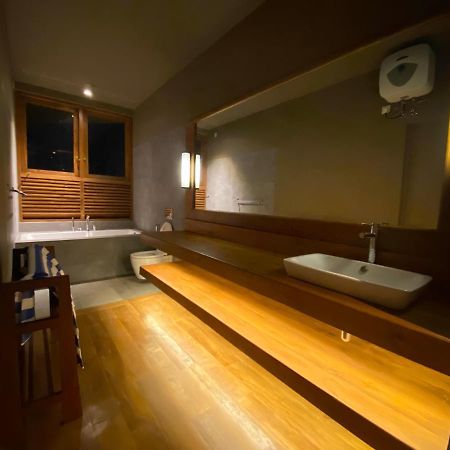 Atulya Villas Нувара Елия Екстериор снимка